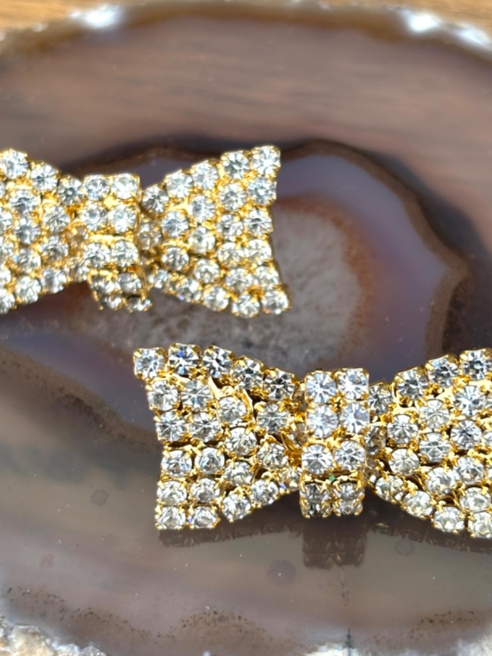 Vintage Laura Vogel Rhinestone Bow Earrings | Gold Tone | 1980s - Picture 3 of 4